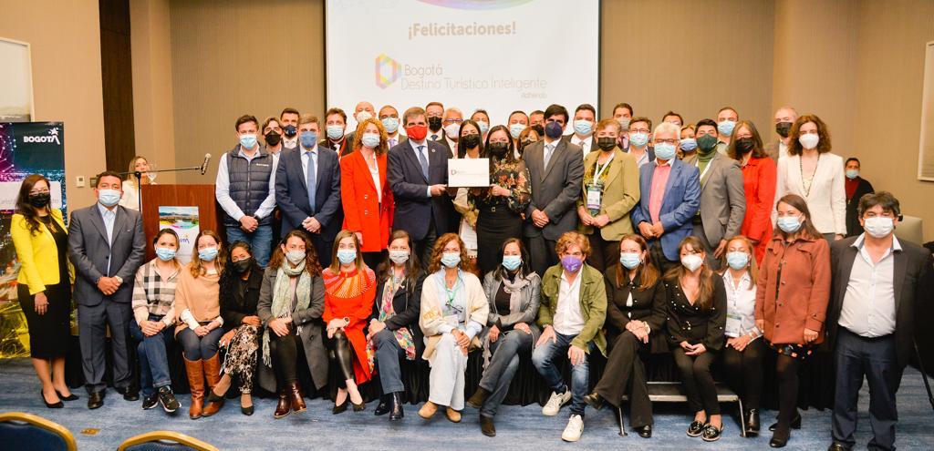 Foto entrega reconocimiento